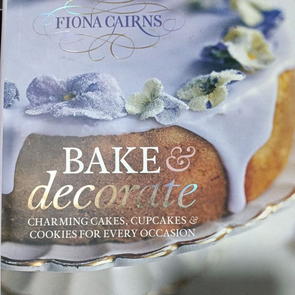 Buku resep baking dekorasi