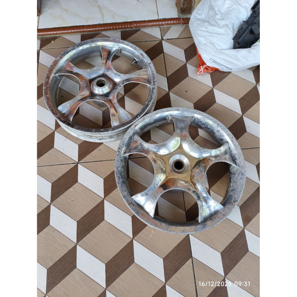 velg velk racing resing depan belakang belakang vario 125 150 old / new merk power second