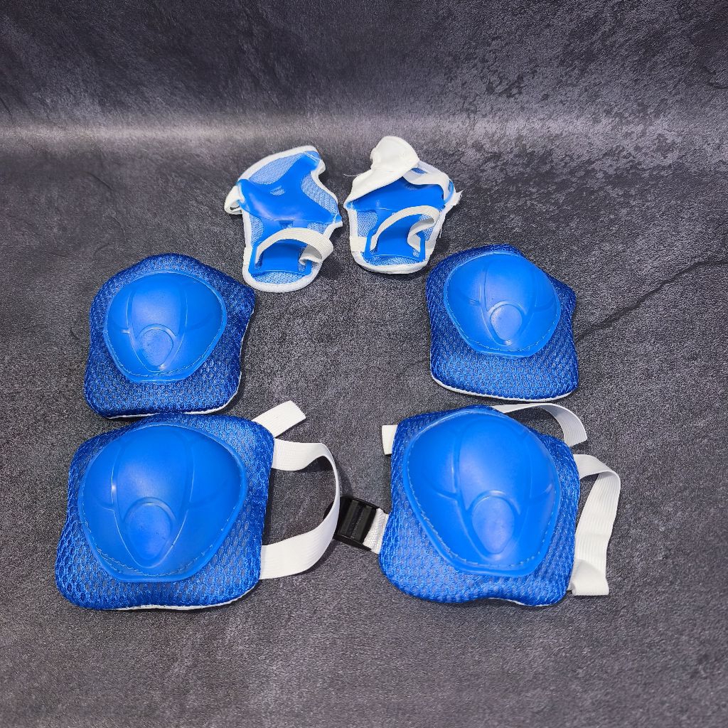 Deker Set Pelindung Siku Lutut Skateboard Sepatu Roda Anak