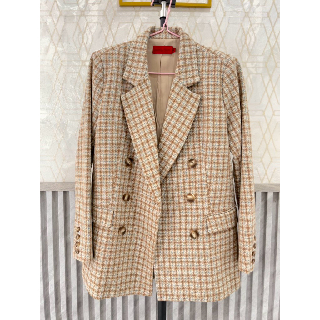 Preloved Benang Jarum Penny Blazer Set Brown