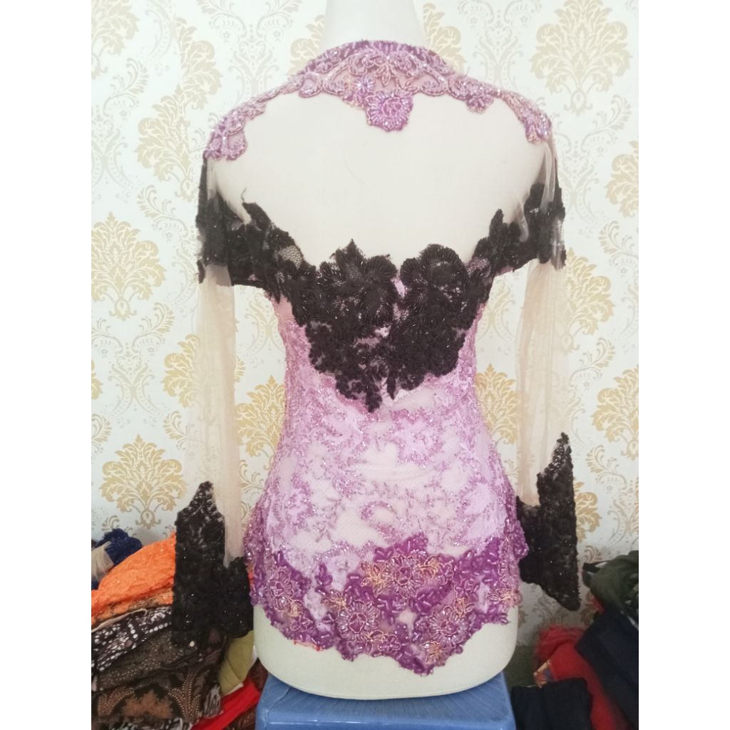 preloved kebaya  full Payet mewah