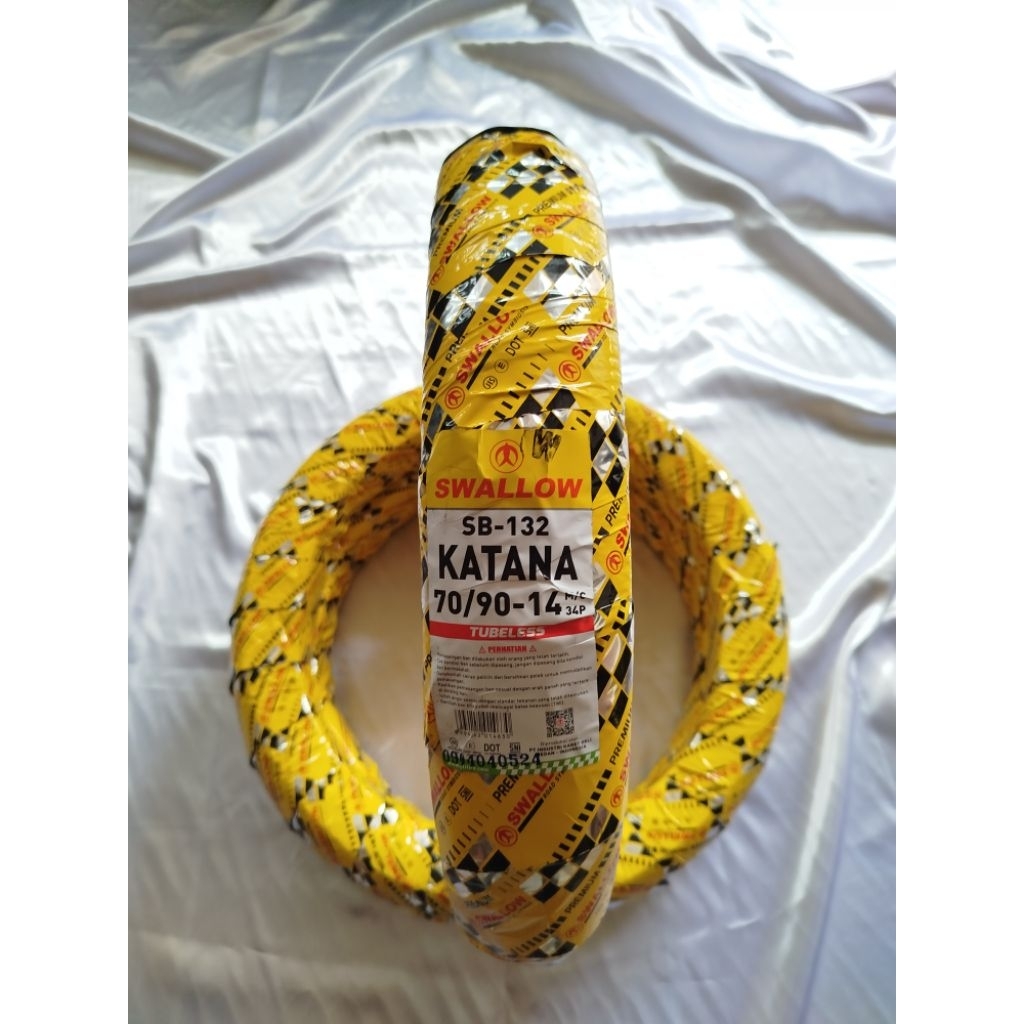 Ban Tubeless Swallow SB-132 KATANA