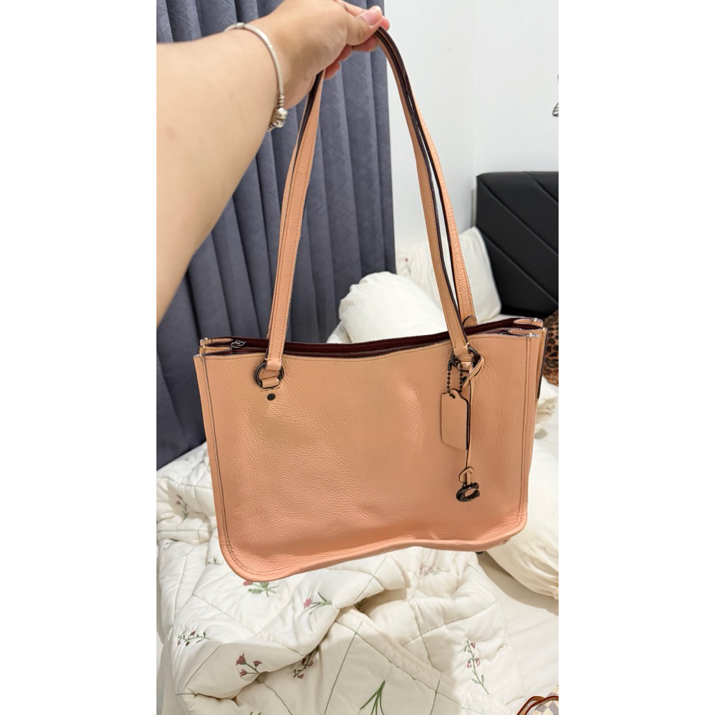 Coach Tyler carryall preloved