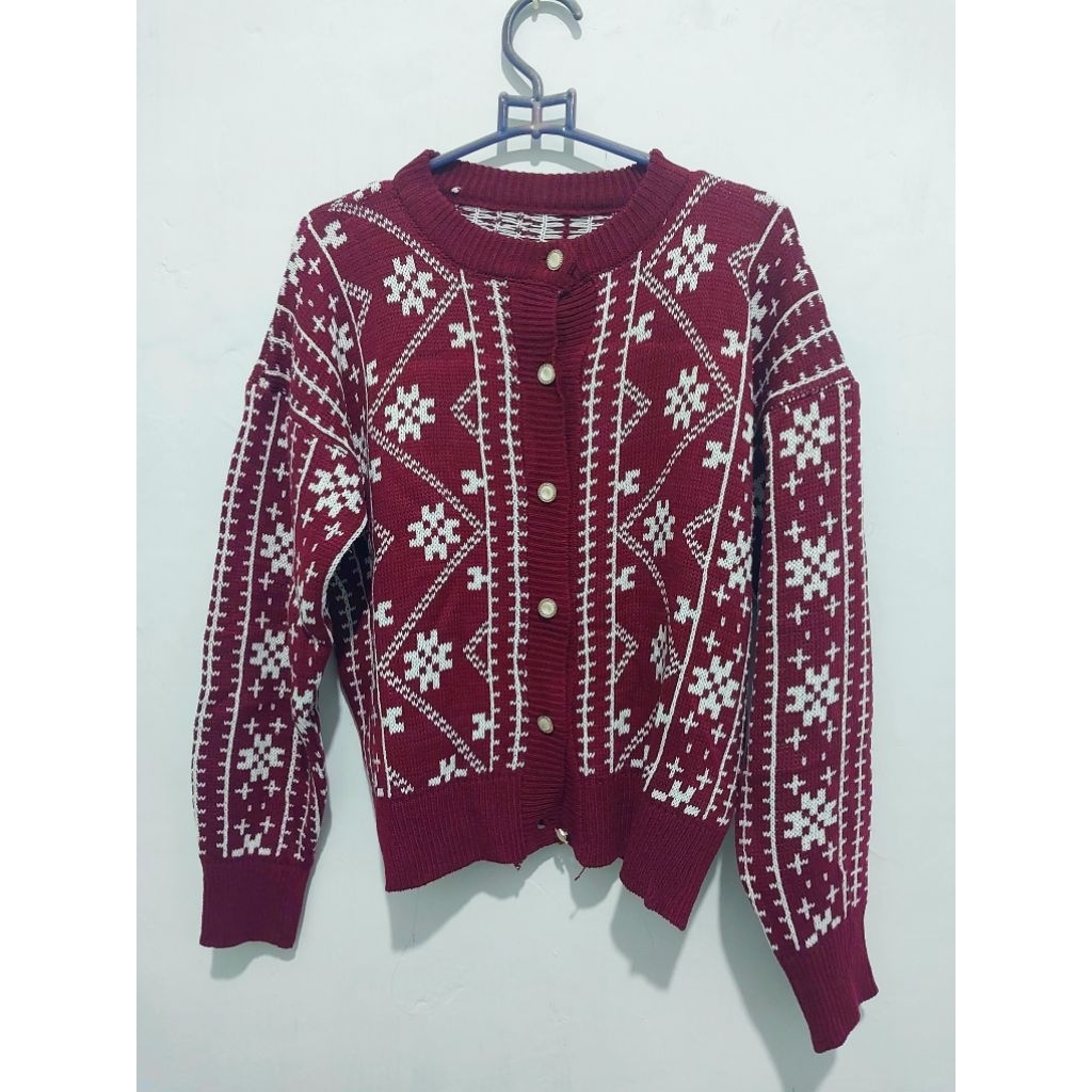 Cardigan Maroon