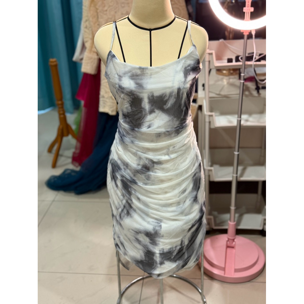 dress marble pantai