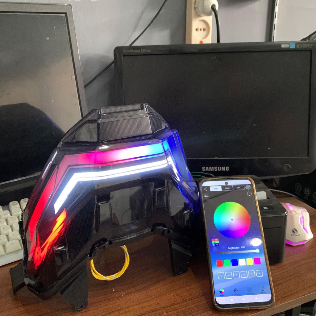 (TERBARU) Stoplamp RGB Vario160/ Stoplamp Lazy Vario 160/ Lampu Belakang Vario160/ Stoplamp Custom V