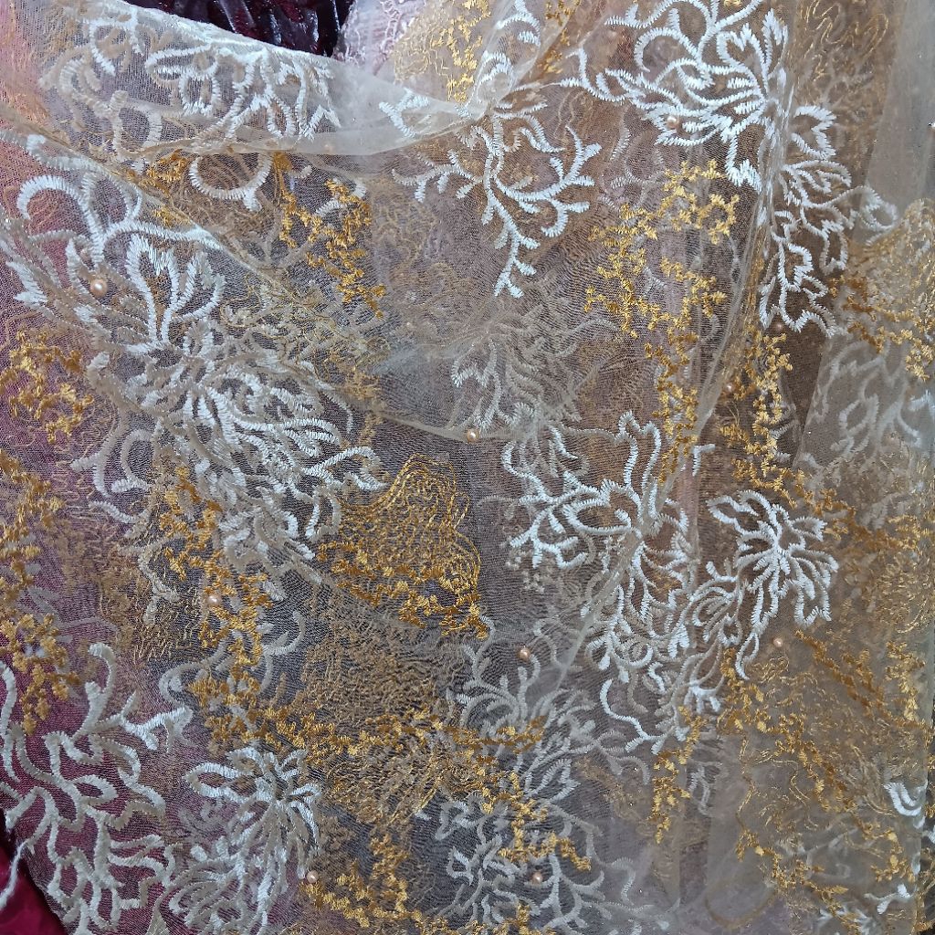 Katun BordirKain Katun Bordir Bunga Premium MeteranKatun Bordir Import Motif Elegan Bahan JahitKain 