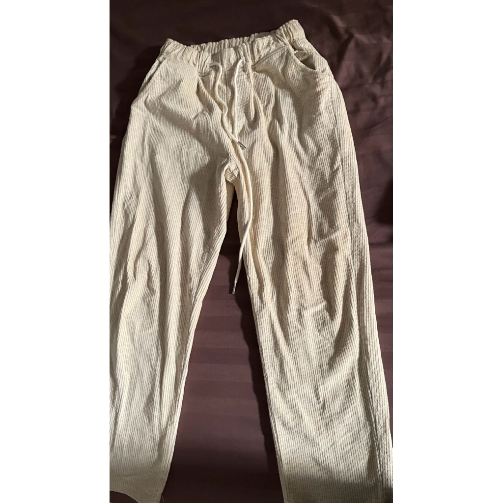 (PRELOVED) Celana Corduroy Wanita