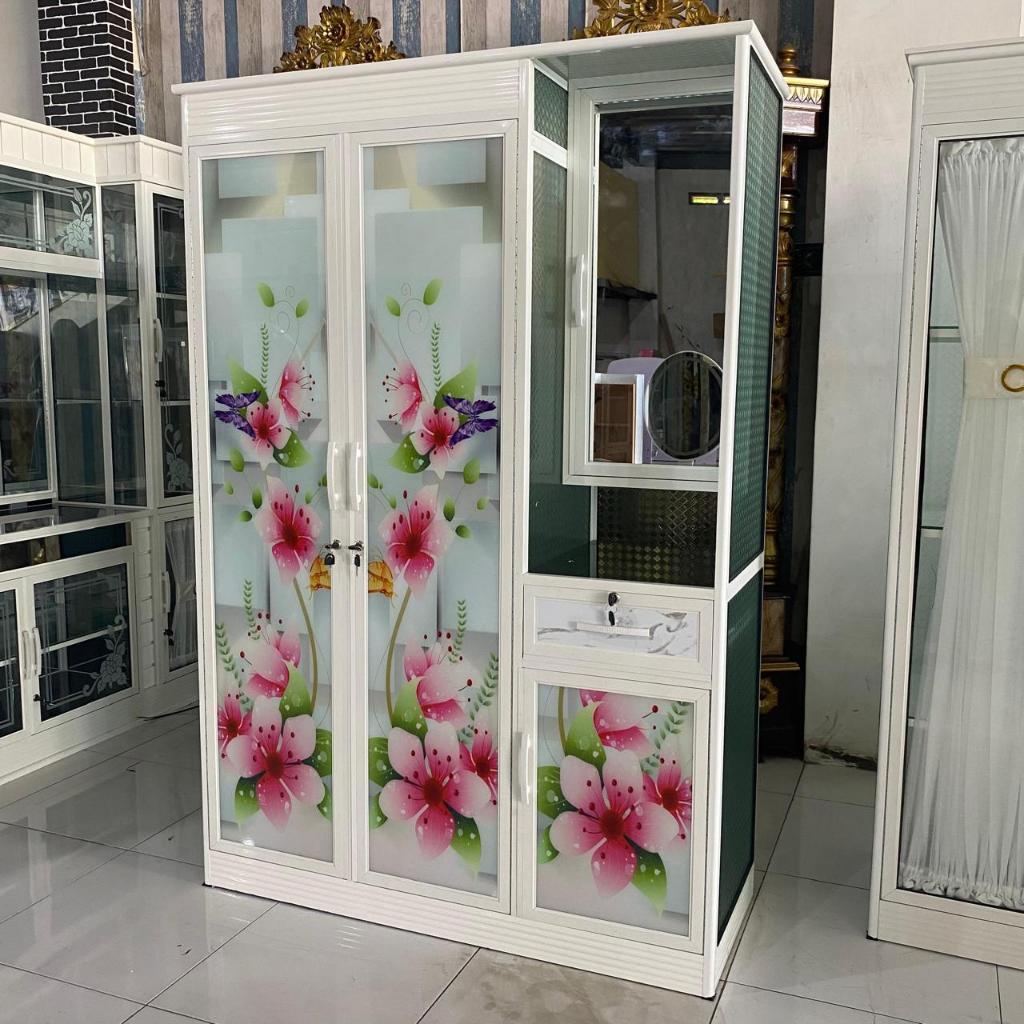 Lemari Baju Aluminium / Lemari pakaian 3 Pintu / Lemari Baju Kaca
