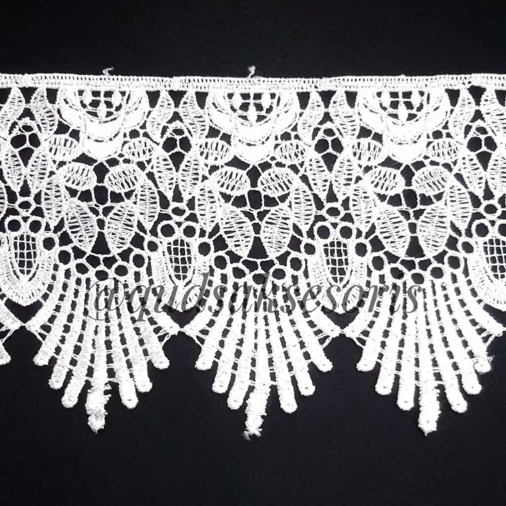 Renda giper lebar 13cm