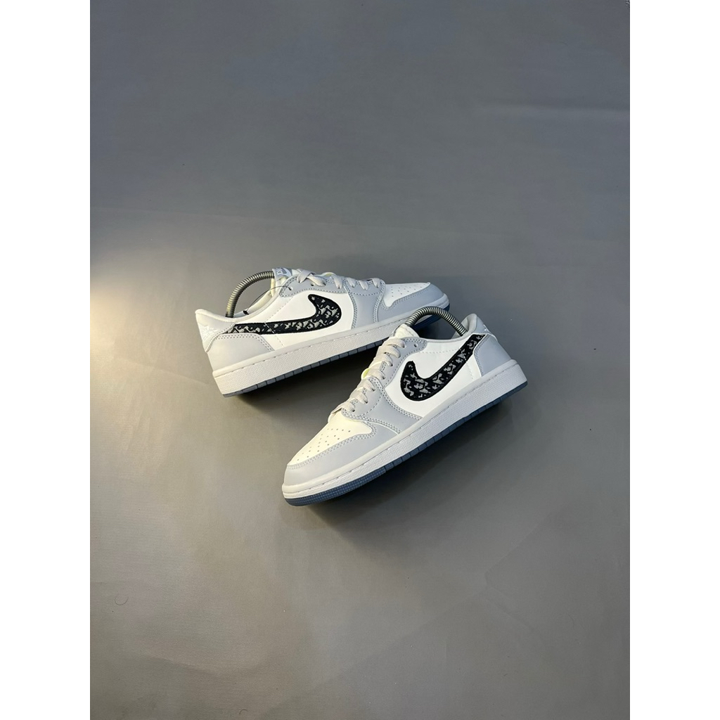 sneakers pria/NIKE x DIOR