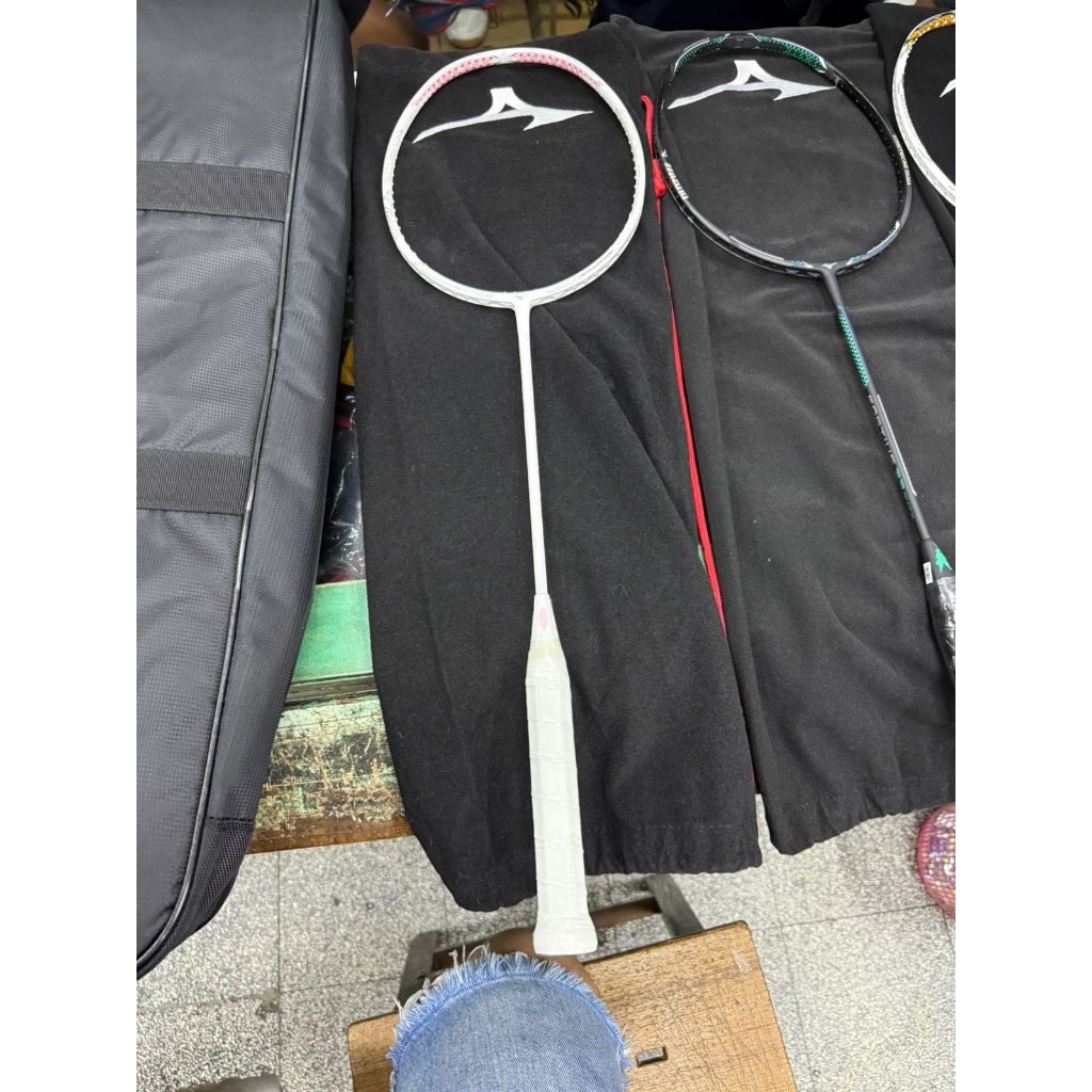 Raket Badminton Mizuno x Demon Slayer Kimetsu no Yaiba ALTIUS 03 FEEL NEZUKO ORIGINAL