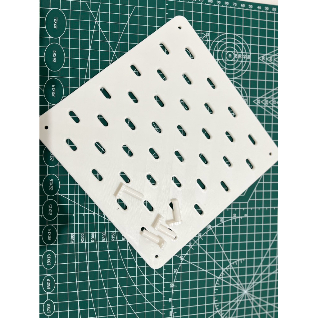 Pegboard Dinding Skadis