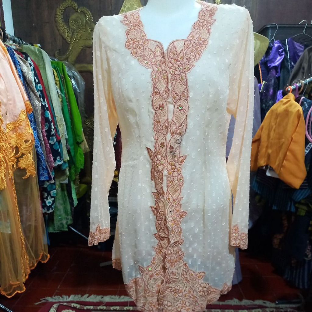 Setelan Kebaya Encim Rubiah Bordir Manik