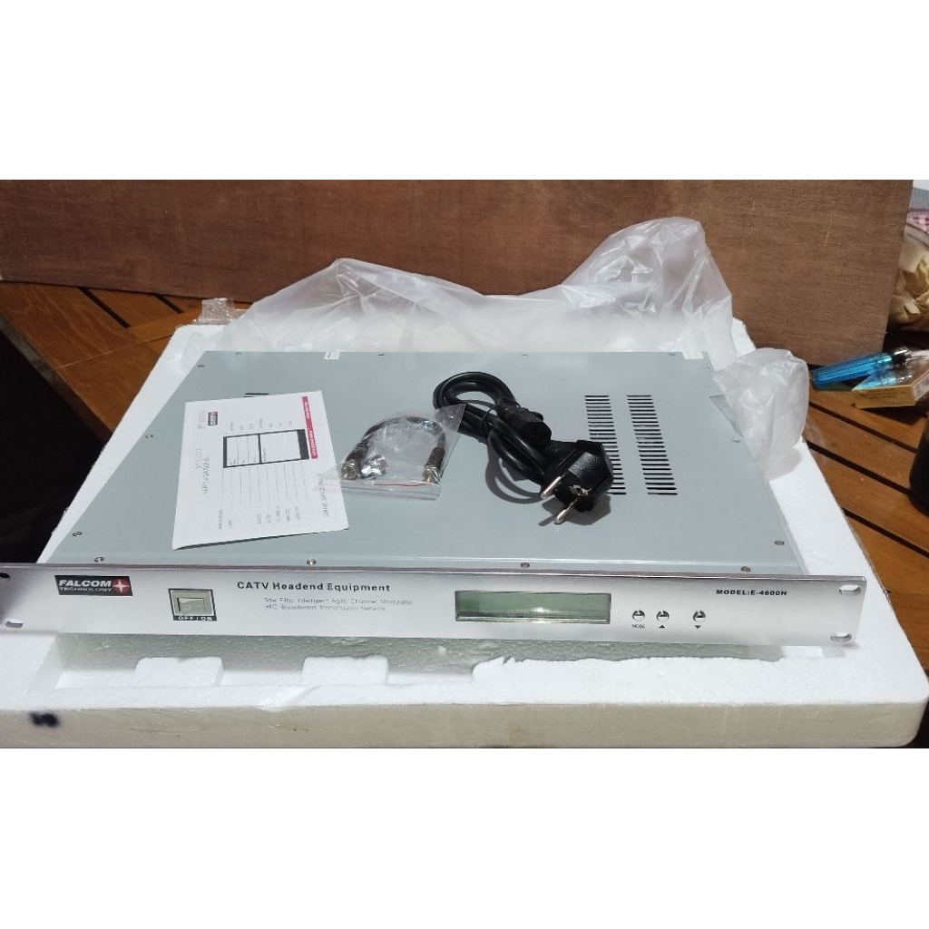 CATV Headend Equipment RF Modulator Falcom Model : E-4600H,  chanel varian