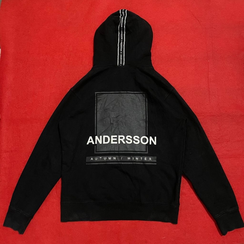 hoodie Andersson Bell