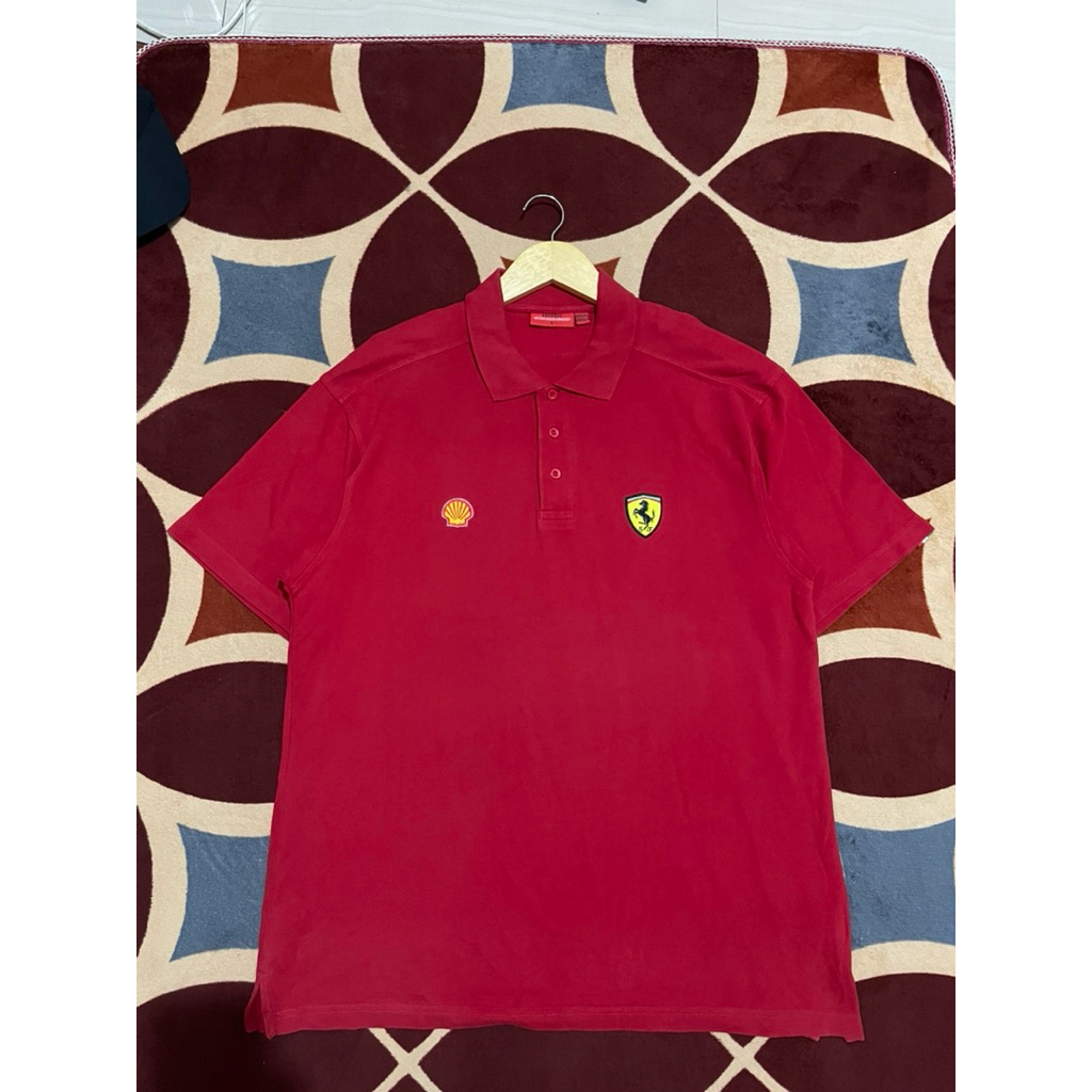 Kaos kerah ferrari official
