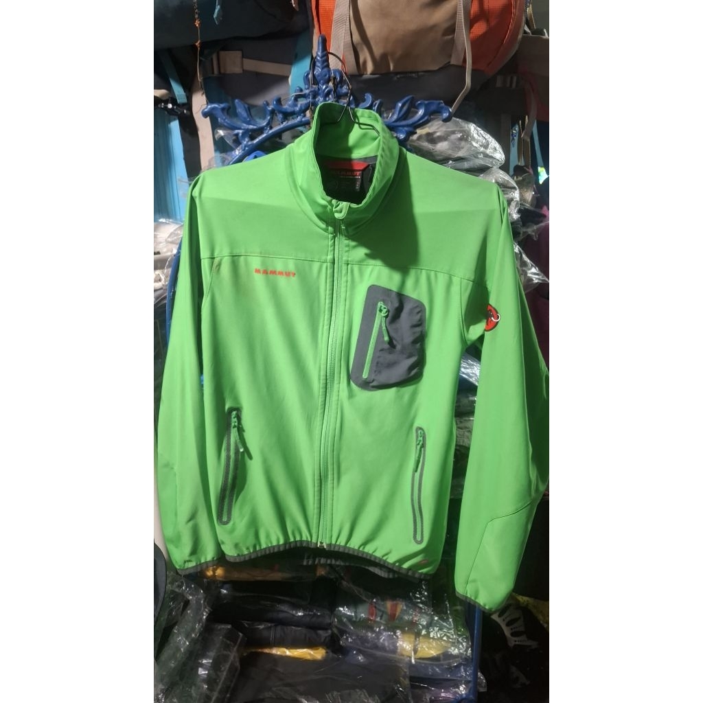 baselayer mammut
