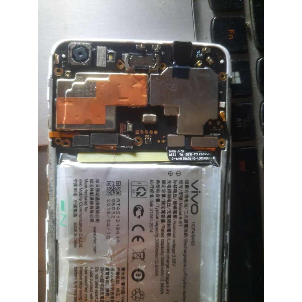 unit vivo y71 mesin hidup normal. minus lcd tombol