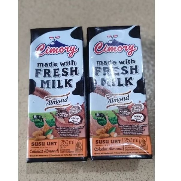 Susu UHT Cimory 250 ml - Rasa Almond