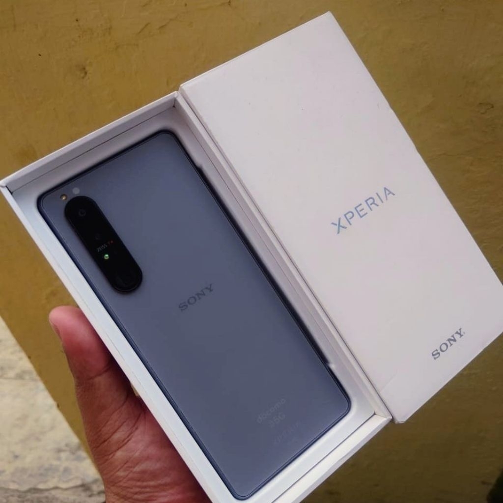 Sony Xperia 1 Mark III 12  / 256 GB [Second] - Single SIM ON All Operator Permanen (Resmi Beacukai)