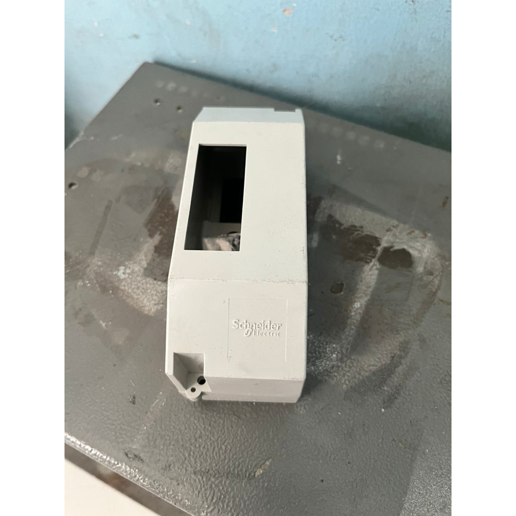 box MCB merk schneider