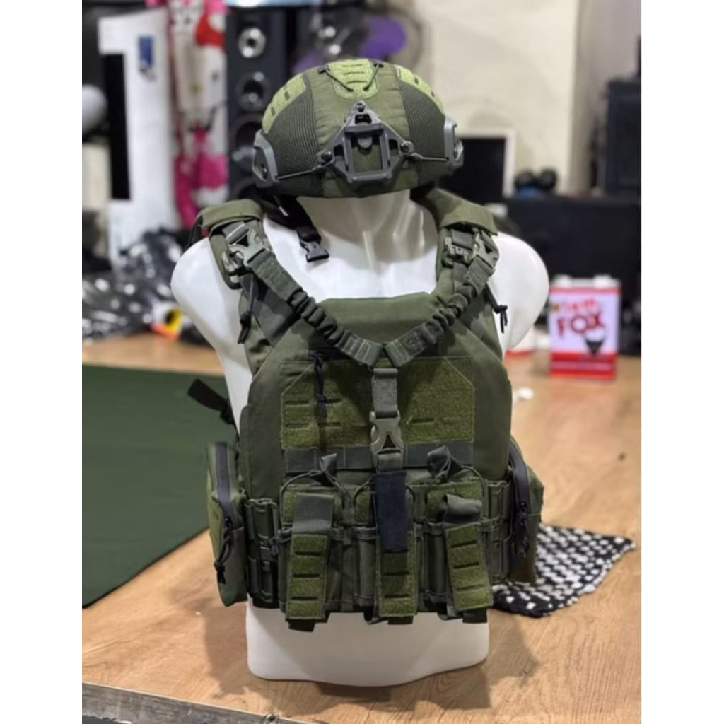 1set Bodyvest Raajawi/Helm Tactical/ Talisandang M4 hijau