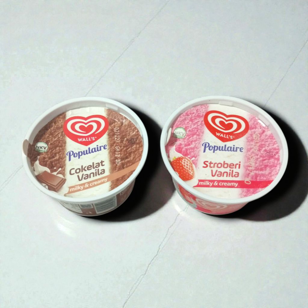 Es Krim Walls Paddle Pop Cup Populaire Coklat Populaire Strawberry Vanila