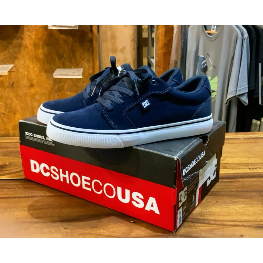 sepatu dc shoes • anvil suede • navy/white