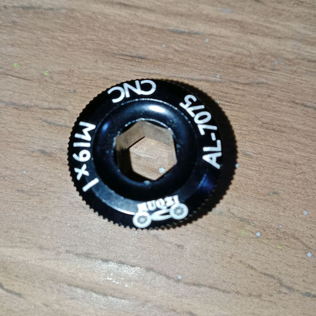 Tutup Crank M 19 Holowtech II Alloy