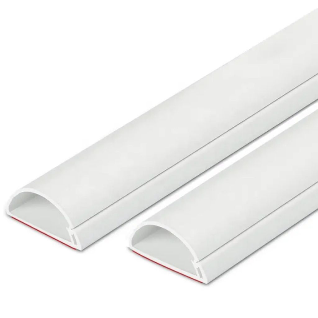 Kabel duct curva / duct lantai putih dilengkapi perekat ukuran 16 x 65 x 2900 mm