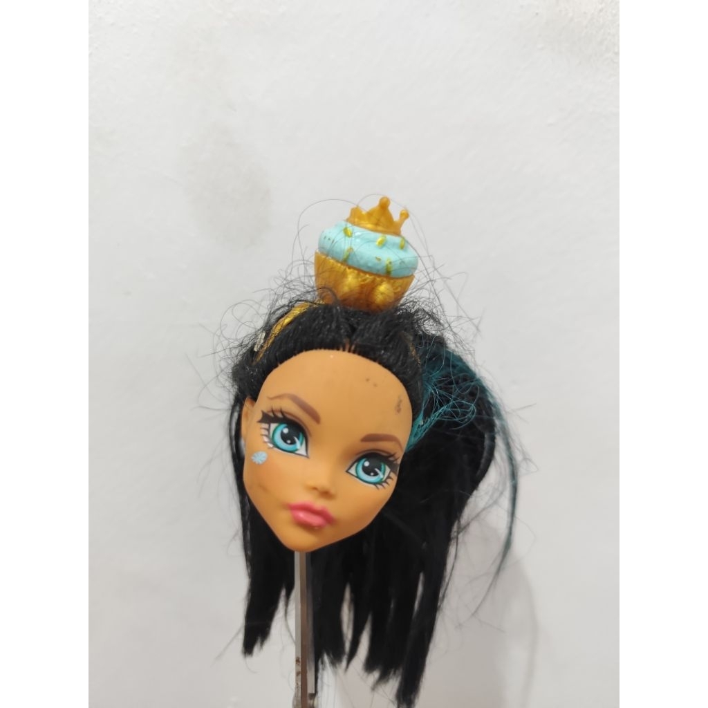 KEPALA MONSTER HIGH