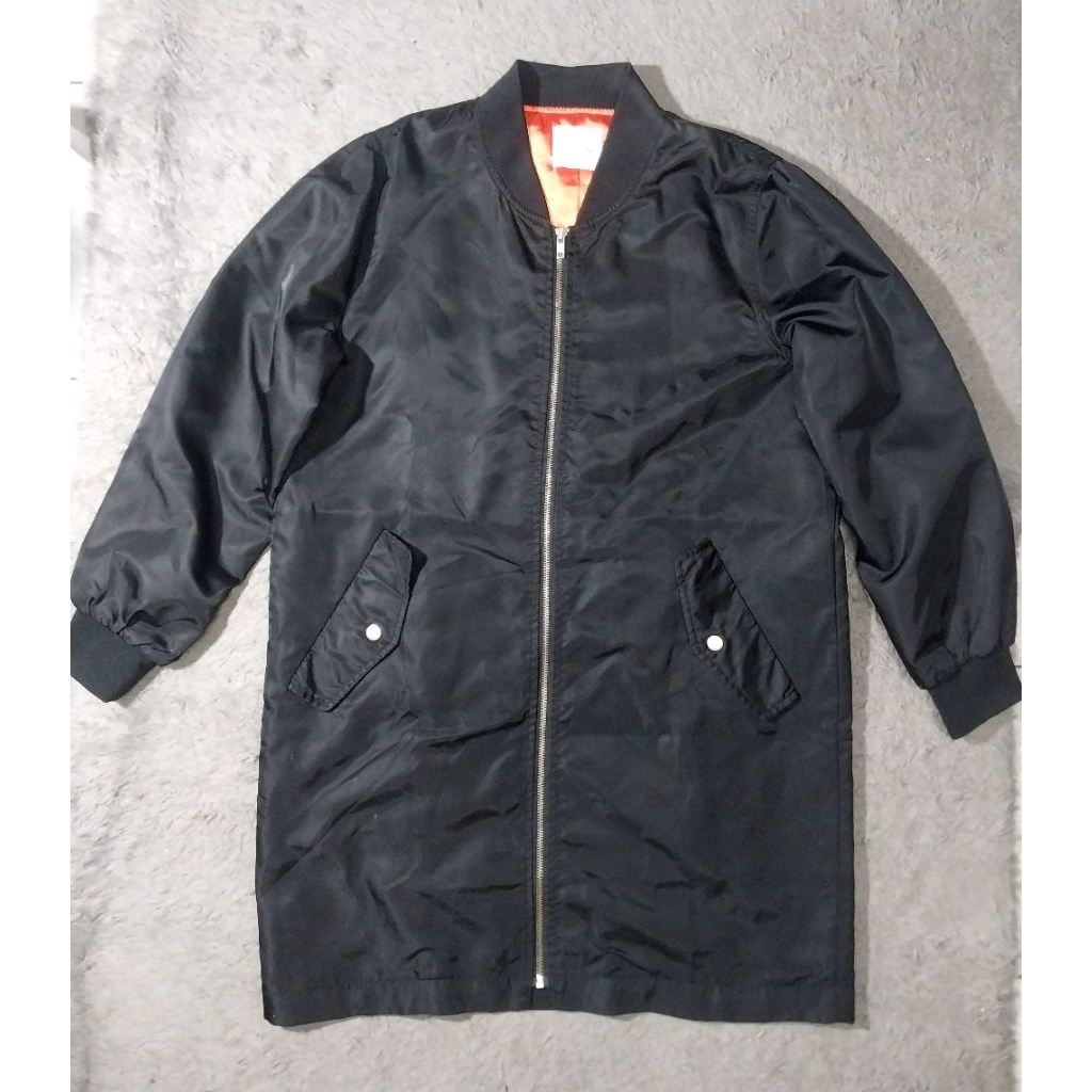 jacket  wanita long bomber coat hitam water proof preloved