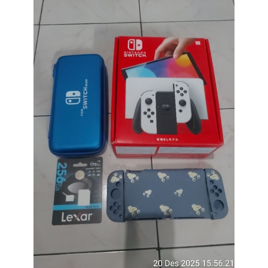 Nintendo Switch Oled Putih CFW/OFW Fullset 256gb Good Condition Cakep Mulus Bersih Bekas Pemakaian A