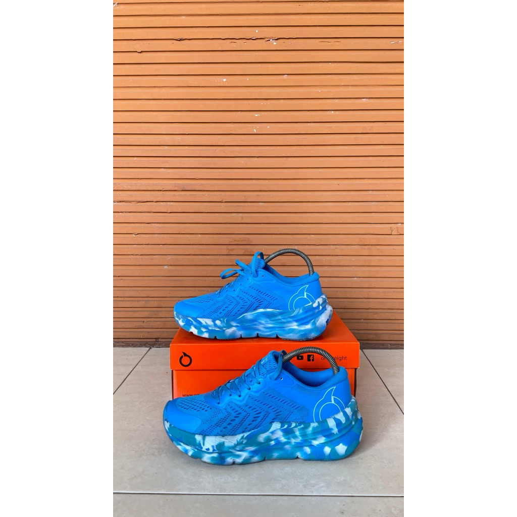 SEPATU Ortuseight Hyperblast Encore