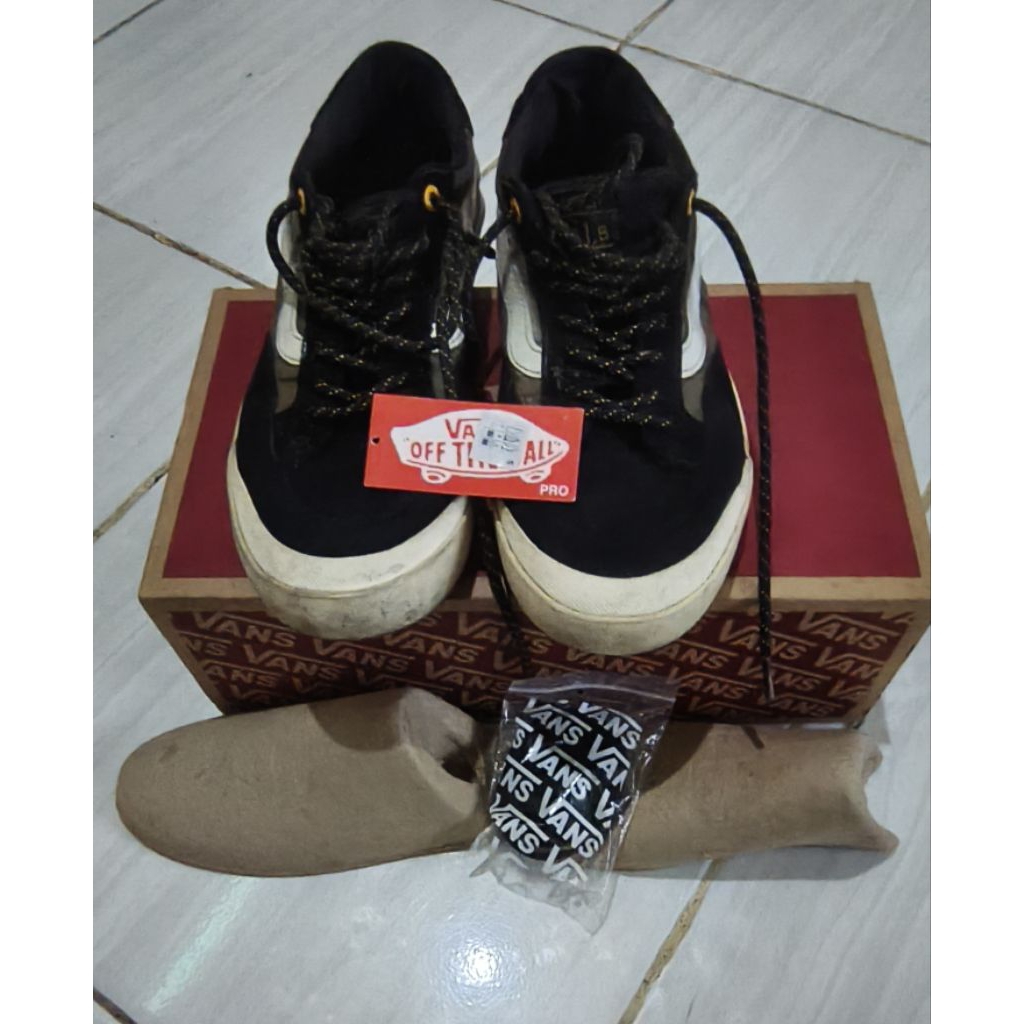 Sepatu Vans Berle Pro Surplus