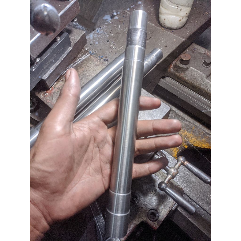 As komstir vixion As komstir pnp ke cb gl mp tiger bahan kokoh bubut cnc