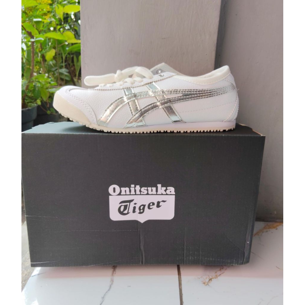 Onitsuka Tiger White