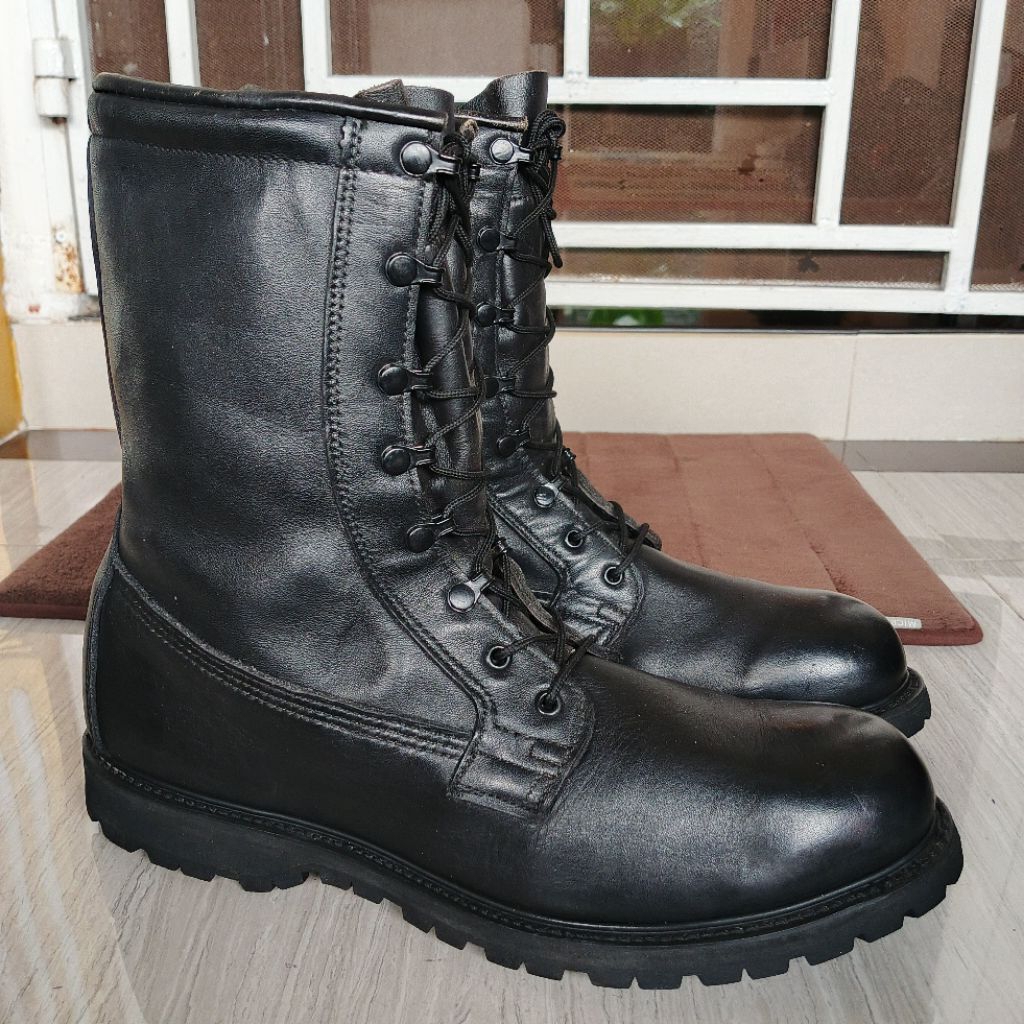 Europe Vintage Military Combat Army Hiking Tactical High Boots Biker Motor VIBRAM Sole Full Black Le