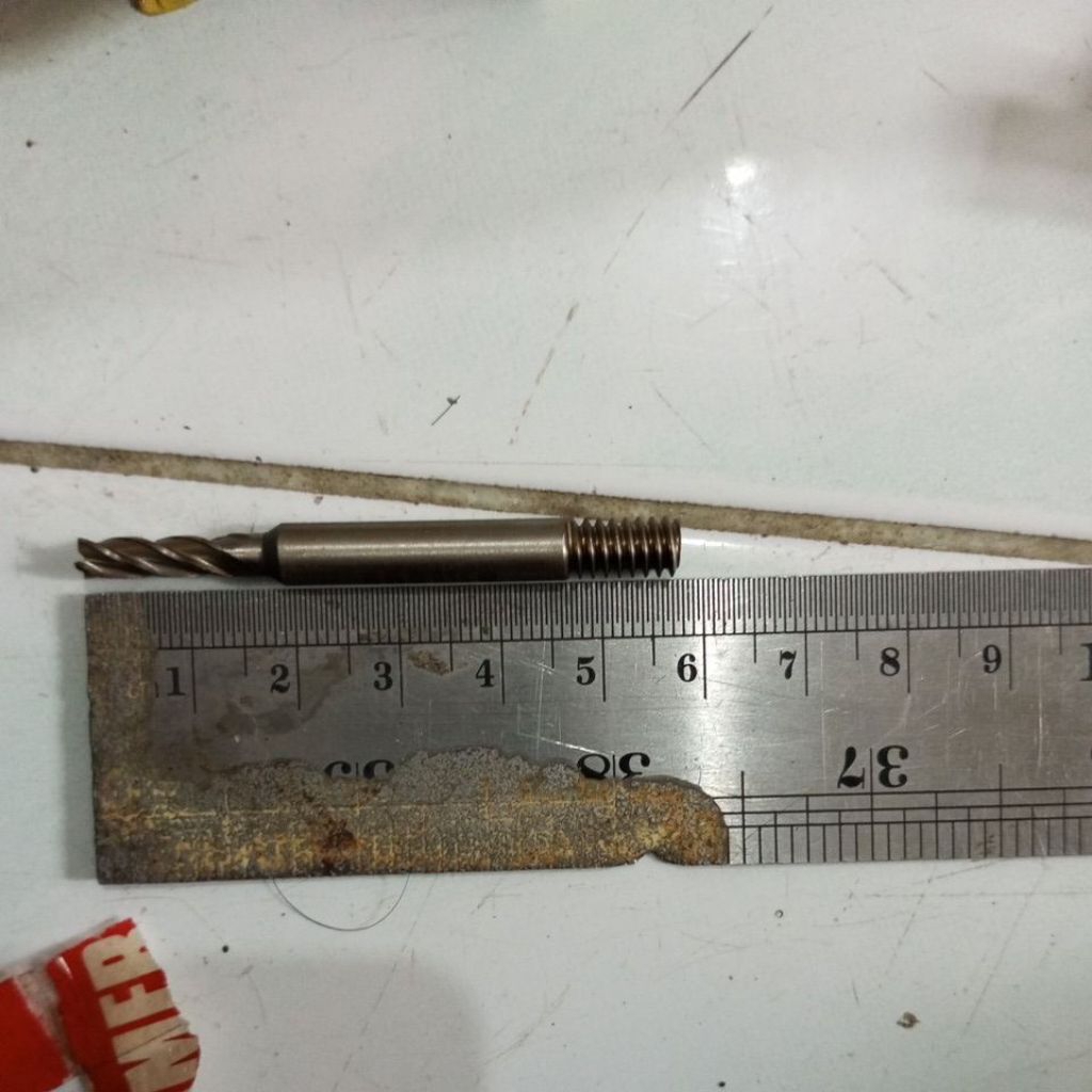 endmill  hss 4mm Dormer 4 flutee