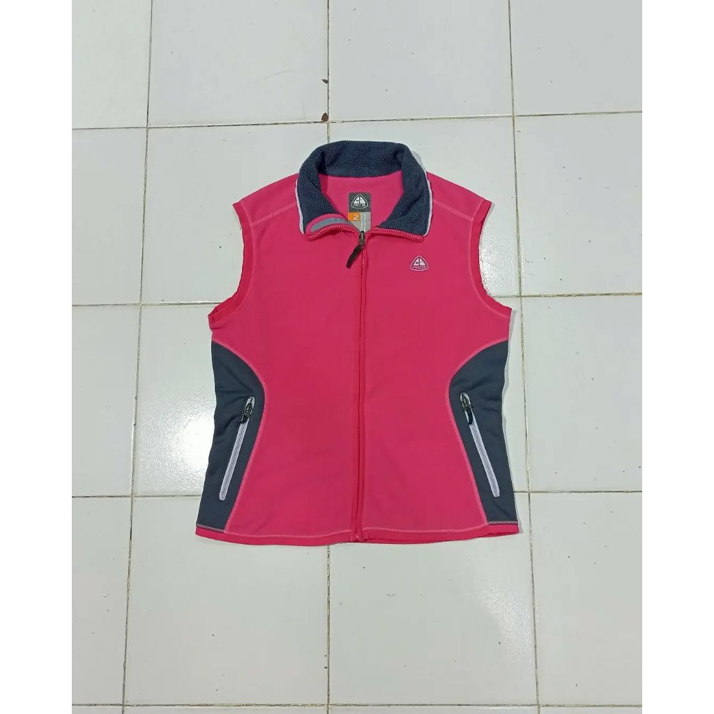 ACG Woman Vest