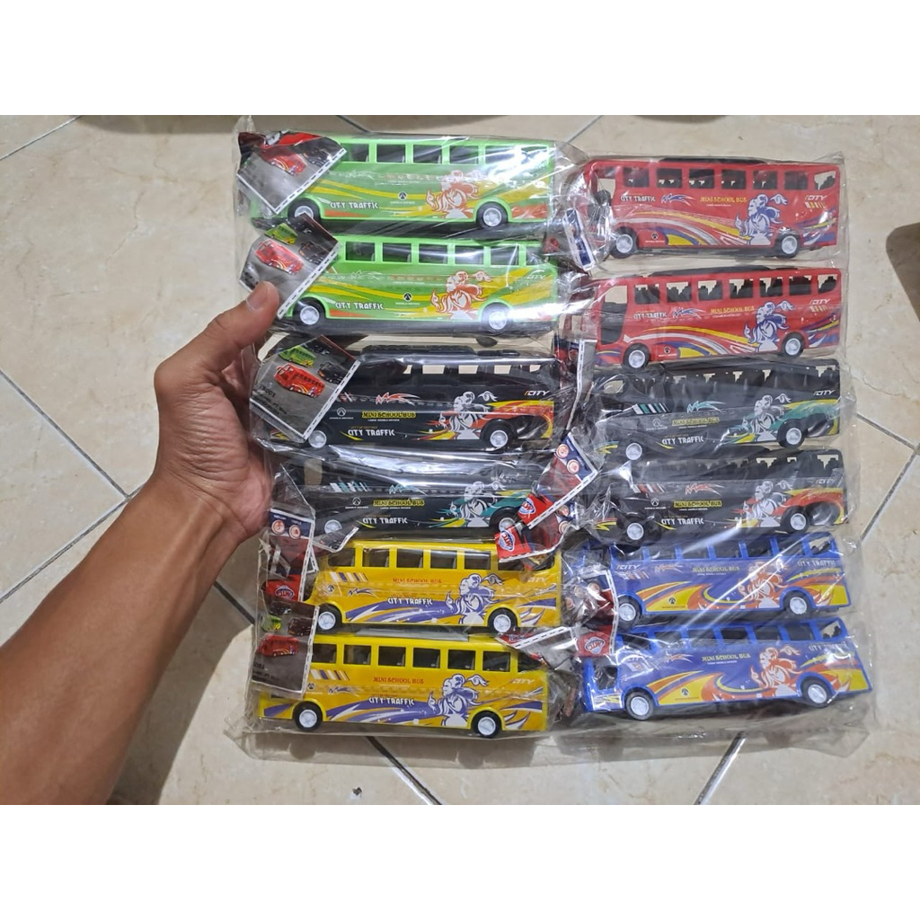 bus mini pullback / bus sekolah mini pullback