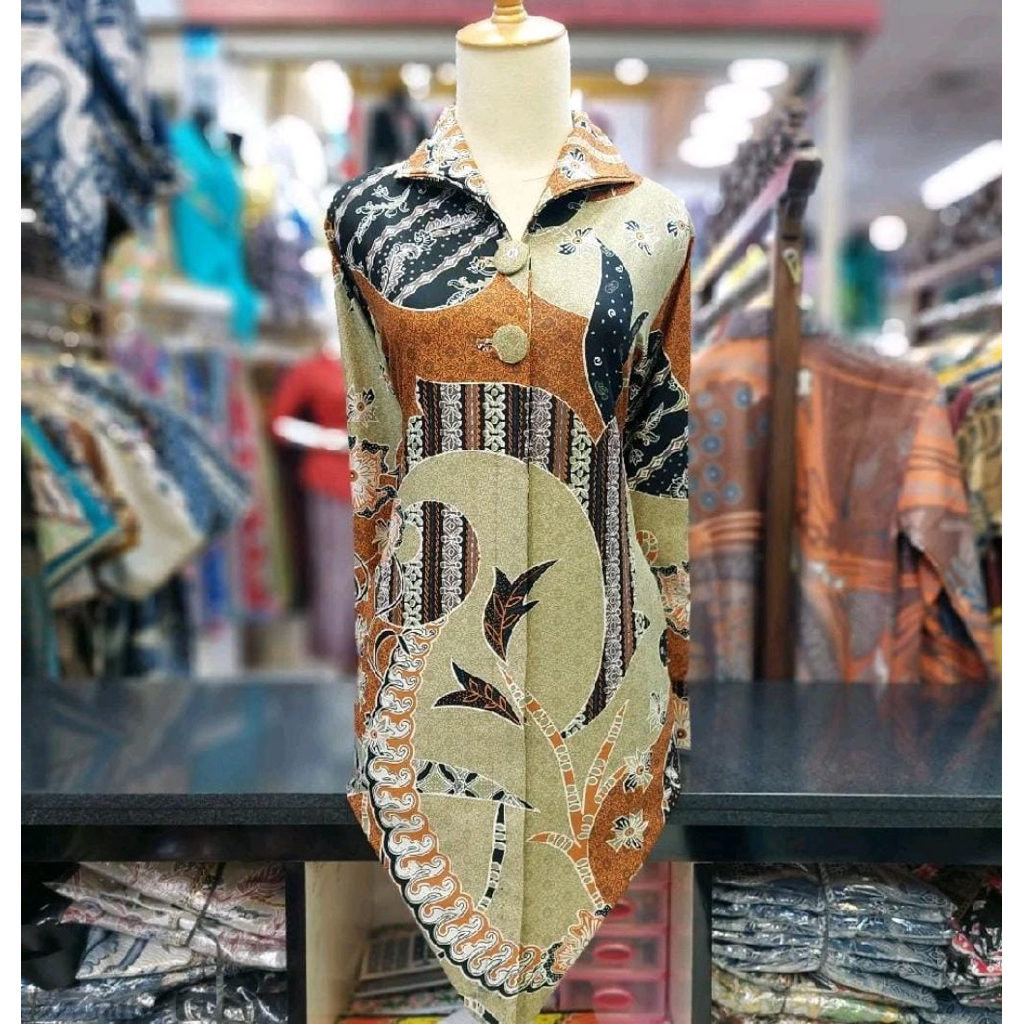 Batik-Gedung-Agung-Batik-Tunik-Wanitai