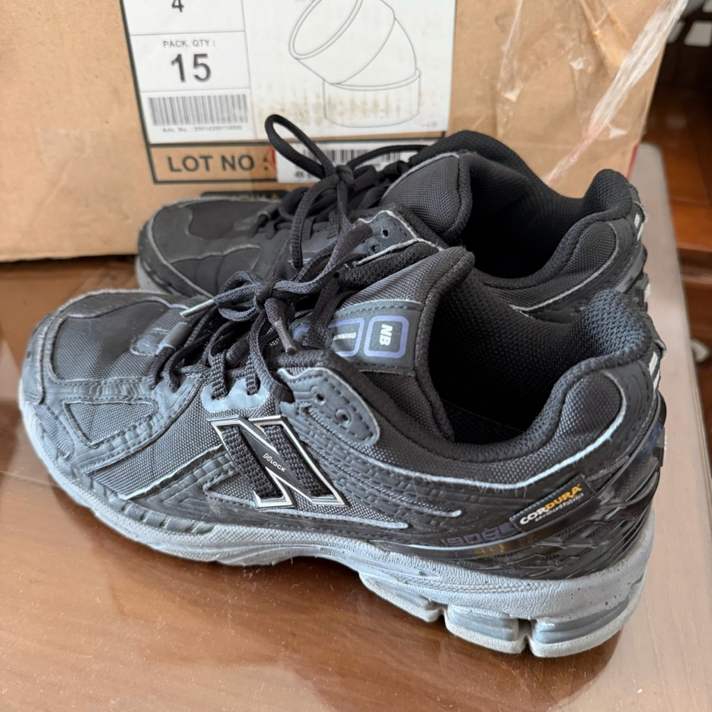 NewBalanc Sepatu 1906R Cordura