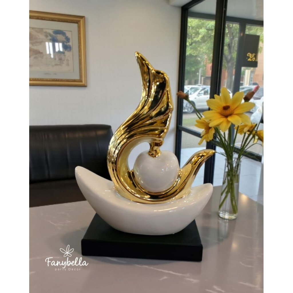 Pajangan Meja Keramik Putih Gold Mewah Dekorasi Rumah
