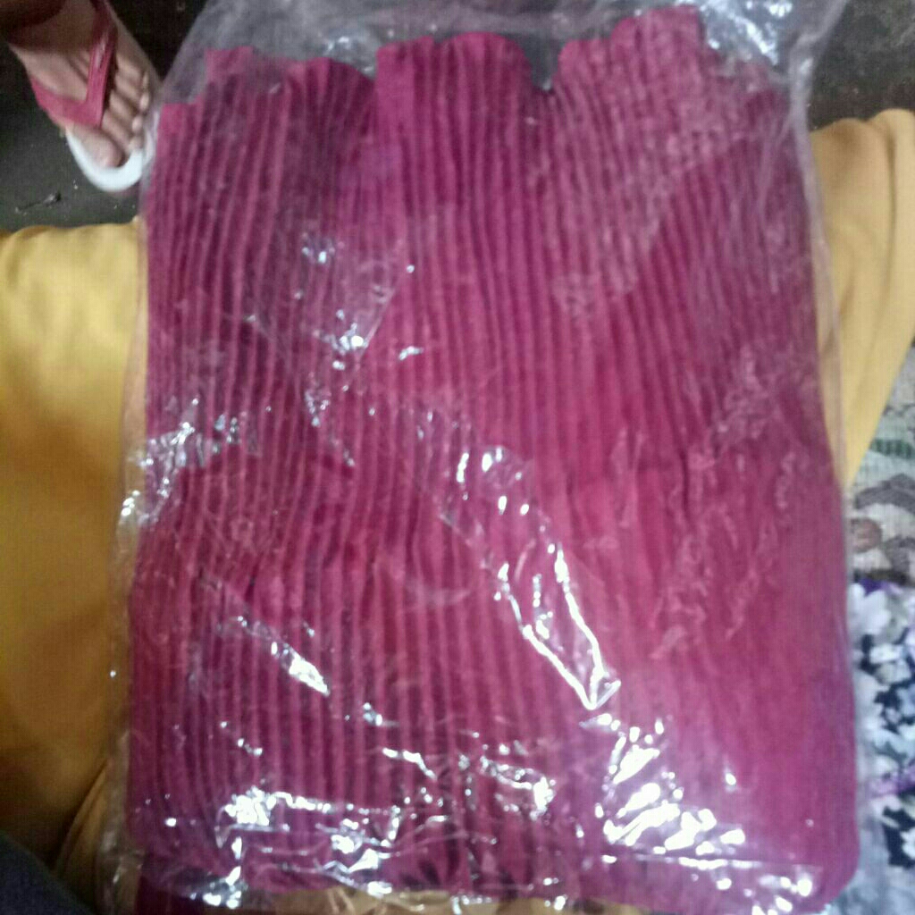 jilbab plisket ada berbagai varian warna dan lain lain