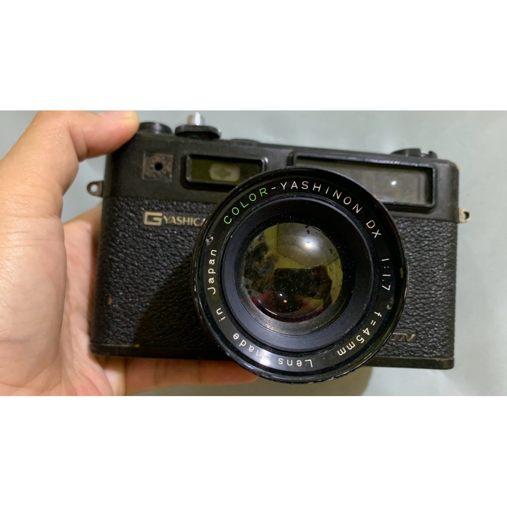 Kamera Analog Yashica  Electro 35 (Bergaransi)