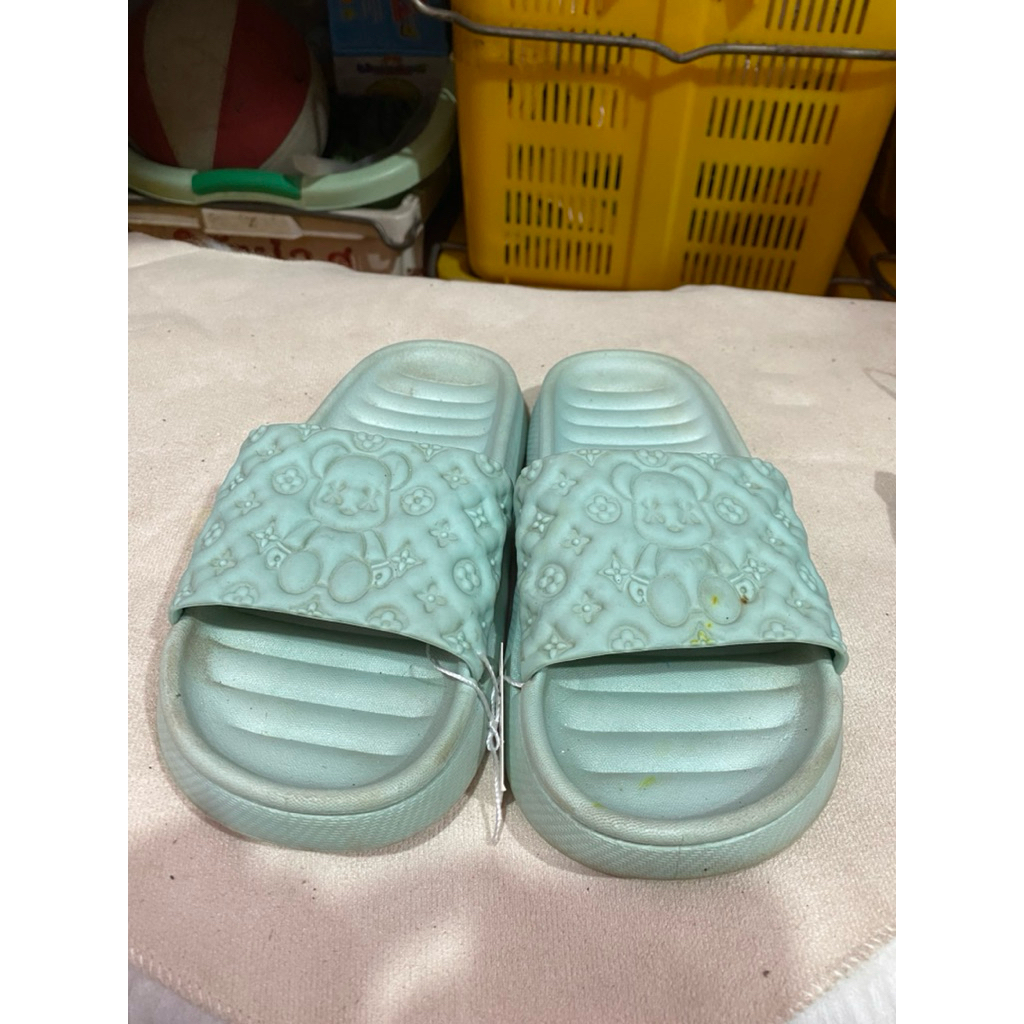 PL Sandal Wanita Dewasa Hijau