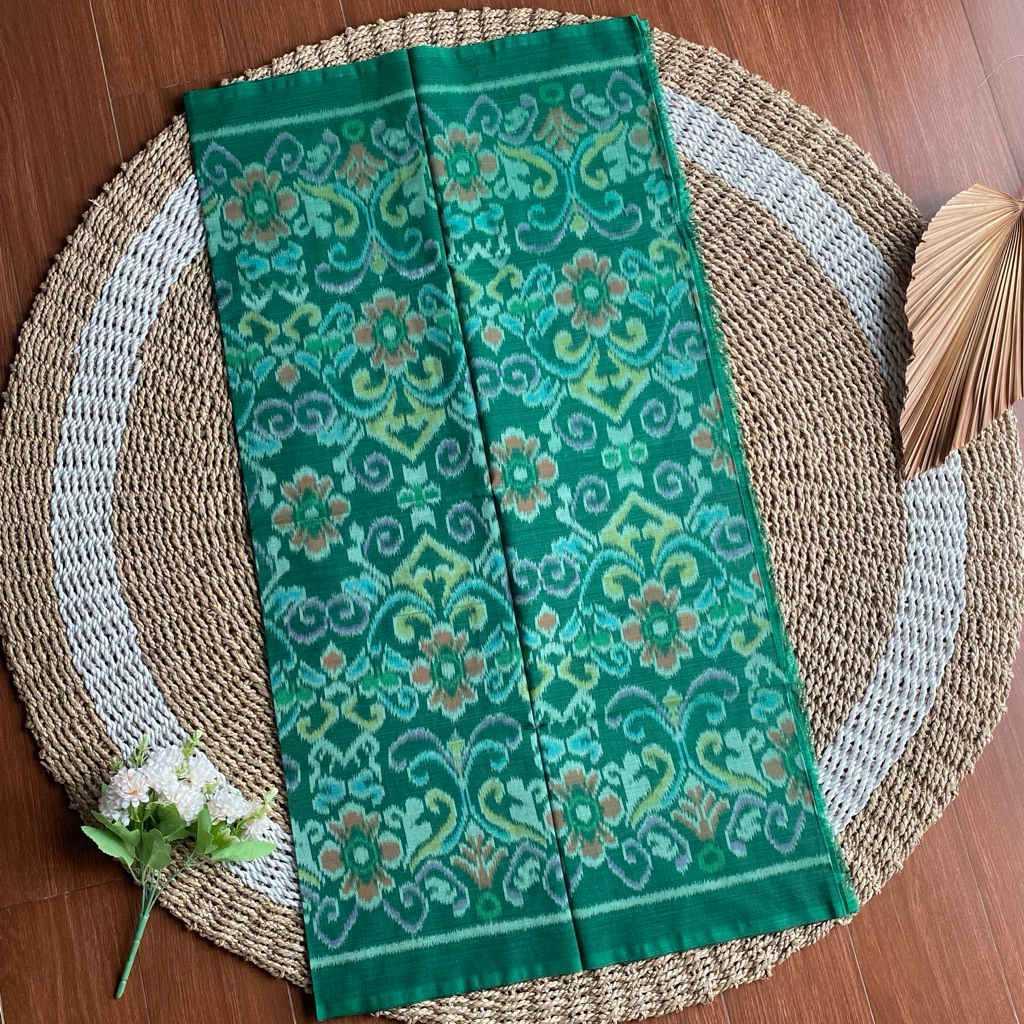 KAIN TENUN ENDEK KHAS BALI MOTIF PATRA HIJAU GRINGSING