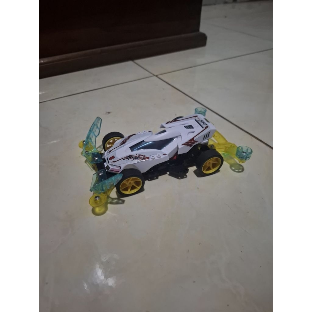 Mini 4wd jeipin lord spirit chasis ori tamiya